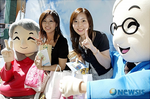 '장기화된 가정폭력이 노인학대로'···노노학대 5년새 2배↑ 