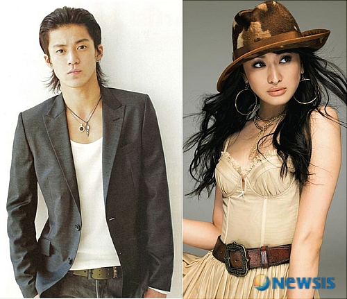 【서울=뉴시스】&nbsp; 일본에서 올해 최고 거물급 스타커플이 탄생했다.&nbsp; 절정의 인기를 누리고 있는 영화배우 오구리 순(25)과 모델 겸 배우 야마다 유(23)가 사귀고 있다고 닛칸스포츠 신문이 7일 보도했다.&nbsp; 이들 남녀는 올 1월 니혼TV 드라마 ‘빈곤남자 본비맨’에 함께 출연했다. 촬영을 마친 3월 중순부터 본격 교제해온 것으로 알려졌다.&nbsp; 오구리는 모델 다나카 미호(25), 야마다는 배우 이토 히데아키(32)와 헤어진 상태에서 새로운 사랑을 찾았다.&nbsp; 둘이 신주쿠 등지에서 함께 쇼핑을 함께 하고 밥을 먹는 등 다정하게 데이트를 즐기는 현장도 포착됐다. 야마다는 오구리가 주연한 연극 ‘카리큘라’공연장에 나타나기도 했다.&nbsp; 오구리는 지난해 오리콘이 조사한 ‘남자친구로 삼고 싶은 연예인’1위에 오른 꽃미남이다. 패션모델인 야마다는 드라마와 CF는 물론 가수로도 활약하는 몸대도 늘씬한 미녀다. 일본판 ‘미녀는 괴로워’의 여주인공이기도 하다./김용호기자 yhkim@newsis.com