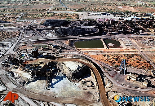 [시드니=AP/뉴시스] 호주 자원개발 업체 리오틴토 소유 철광석 광산. 자료사진. 2025.11.06 