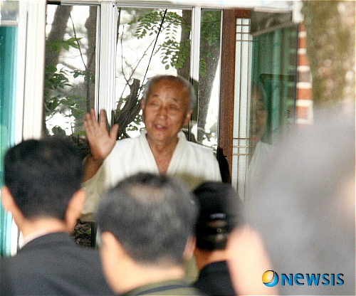 【김해=뉴시스】선진규 봉화산 정토원장. kim6969@newsis.com