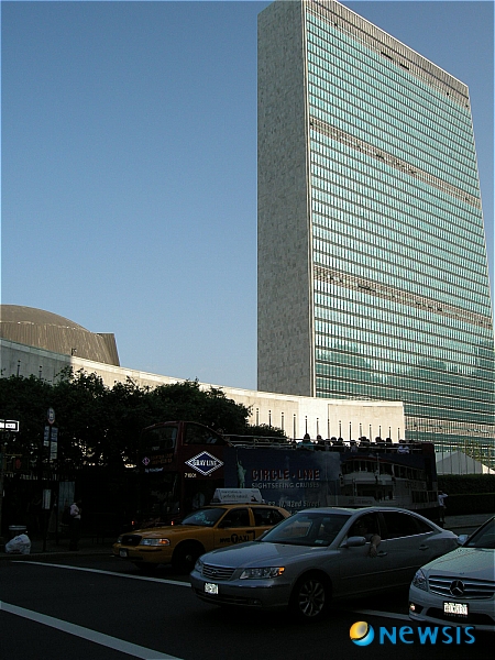 【뉴욕=뉴시스】유엔본부 건물. 미국이 7일(현지시각) 열린 유엔 총회에서 2015년 193개 유엔 회원국이 만장일치로 채택한 지속가능발전목표(SDGs)를 거부, 포기한다고 선언했다. 2025.3.8.