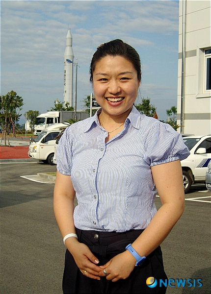 【나로우주센터=뉴시스】안현주 기자 = 한국 최초의 우주인 이소연 박사. 뉴시스 DB. 2010.0608. ahj@newsis.com