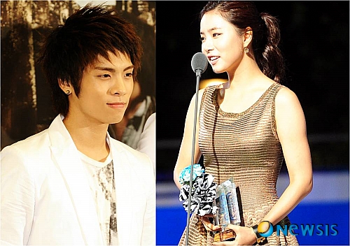 【서울=뉴시스】진현철의 ‘일기는 일기장에’ ③&nbsp; 어제 하루 인터넷 세상에 난리가 났습니다. 동갑내기 커플 신세경씨(20)와 그룹 ‘샤이니’의 김종현씨(20)의 열애 소식 때문입니다. 각 포털사이트는 물론이고 블로그, 트위터 등에 게재된 글이 평소보다 배는 늘지 않았나 싶습니다.&nbsp; 신세경씨의 팬 중에는 안타까운 이들이 많을 테고, 종현 팬들도 아쉬운 것은 마찬가지겠지요. ‘청순 글래머’와 ‘블링블링’한 아이돌 스타이니까요.&nbsp; 하지만 이들을 사랑하는 팬들의 태도는 약간 다른 듯합니다. 김종현씨의 팬들이 신세경씨의 개인 홈페이지를 맹폭하는 바람에 신세경씨는 열애 인정 반나절 만에 홈페이지를 폐쇄하고야 말았습니다. 그나마 열어둔 소통의 창을 닫아버린 것이지요.&nbsp; 김종현씨의 팬들이 올린 글들은 ‘다소’ 충격적이었습니다. 반면, 신세경씨의 팬들은 김종현씨에게 ‘심한 테러’를 가하지는 않았더군요. 오히려 김종현씨를 탓하는(?) 동생과 누나들의 섭섭한 마음들이 많았지요.&nbsp; 열애설에 대응하는 매니지먼트사들에게는 공식 같은 것이 있습니다. ‘묵묵무답’, ‘부인’, ‘확인 중’ 등 크게 3가지입니다. 그러나 두 사람의 매니지먼트사는 열애사실을 즉각 확인했습니다. 빼도박도 못하는 증거사진들의 위력이라고나 할까요.&nbsp; 스타들의 인식이 과거와 달라졌다는 점도 특기할 만합니다. 또래 젊은이들처럼 당당합니다. 행여 인기가 떨어질세라 애인의 존재를 무조건 숨기는 관행을 촌스럽다고 여길는지도 모릅니다. 단, 앞으로도 열애사실을 스스로 공개하지는 않겠지요. 아무리 시대가 바뀌어도 스타가 한 사람만의 연인이 돼버리면 잃는 것이 상당할 수밖에 없으니까요.&nbsp; 대다수 매니지먼트사들이 열애설에 ‘펄펄’ 뛰는 이유이기도 합니다. 막대한 돈을 들여 유능한 엔터테이너로 키워냈는데, 어찌 본전 생각을 하지 않겠습니까. 일부 아이돌 그룹의 계약서에는 ‘연애금지’ 기간이 명시돼 있기도 합니다.&nbsp; 종현·신세경 커플을 향한 팬들의 반응이 어떤 식으로 바뀔까요. 가수 세븐(26)과 박한별씨(26), 모델 출신 배우 김민희(28)·이수혁씨(22)처럼 수용하려나요.&nbsp;&nbsp; 이미 하루가 지났습니다.&nbsp; 문화부 기자 agacul@newsis.com