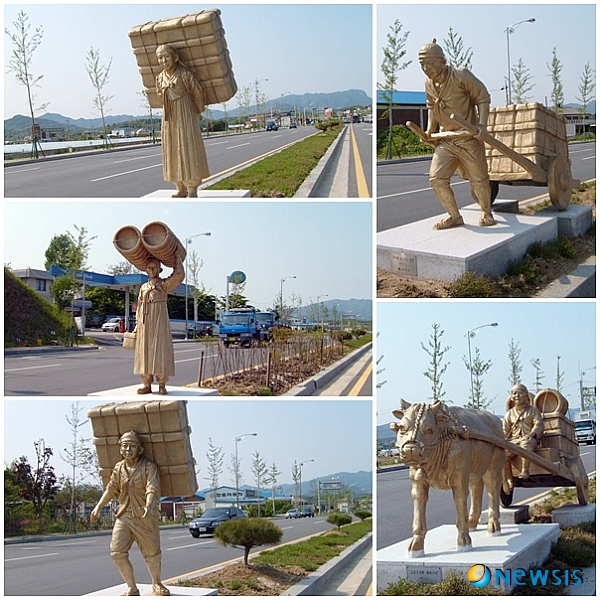 【담양=뉴시스】송창헌 기자 = 전남 담양의 관문에 설치된 청동 대나무 조형물들. 대나무 고장의 이미지를 각인시키기 위해 2008년 3월 억대 예산을 들여 설치됐지만 위치상 감상이 쉽지 않고, 사고를 초래할 가능성도 높다는 이유로 최근 이설이 결정됐다고 27일 군이 밝혔다. (사진=담양군청 제공)&nbsp; photo@newsis.com