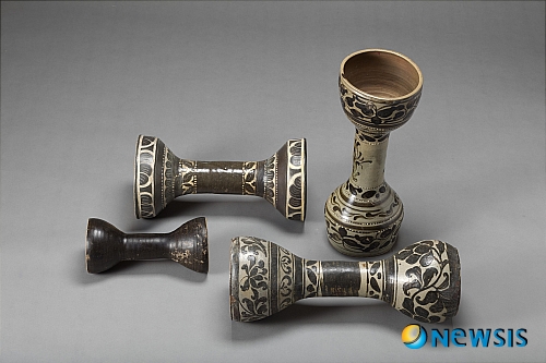 【서울=뉴시스】백영미·김지은 기자 = 국립중앙박물관과 국립국악원이 국립국악원 개원 60주년을 맞이해 특별전 '우리 악기, 우리 음악'을 10일부터 6월26일까지 박물관 상설전시관 특별전시실에서 개최한다. 