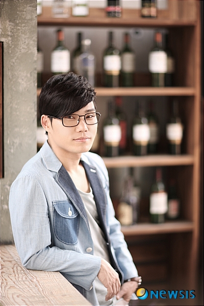 associate_pic2