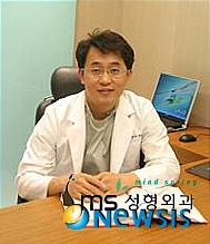 【서울=뉴시스】온라인뉴스팀 = 분당 ms성형외과 김인규 원장. <사진=분당 ms성형외과 제공> photo@newsis.com
