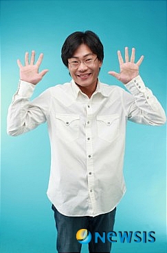 【서울=뉴시스】유희연 기자 = 윤리과목 한준호 강사가 ‘여름방학 특강’ 과정을 개설하며, 스타강사로 자리매김하고 있다. photo@newsis.com