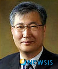 【제주=뉴시스】장재혁 기자 = 법무부는 16일 제주지방검찰청 검사장에 박성재 서울고검 공판부장(48)을 22일자로 임명했다.&nbsp; jjhyej@newsis.com 