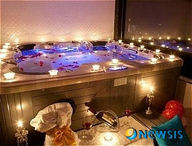 【서울=뉴시스】유희연 기자 = 커플들을 위한 커플스파시설.(사진=에르모사펜션 제공)&nbsp; photo@newsis.com