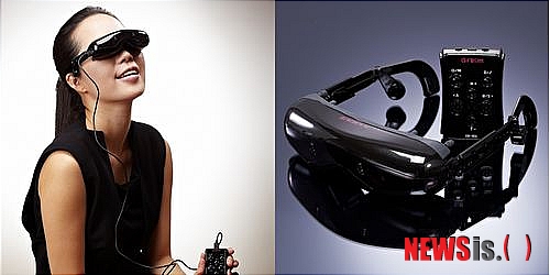 【서울=뉴시스헬스/뉴시스】 아이쏠의 아이비케어를 착용한 모습(왼쪽). (사진=아이쏠 제공) 조진성기자 cjs@newsishealth.com