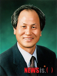 【서울=뉴시스】온라인뉴스팀 = 해금광고 이영철 회장. (사진=해금광고 제공) photo@newsis.com