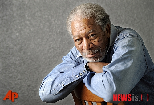 미 배우 모건 프리먼도 성추행 혐의 