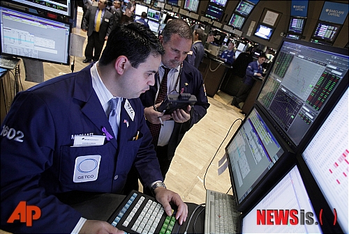 국채금리 뛰면 증시 꺾인다?…JP모건, S&P500 8000 고수했다