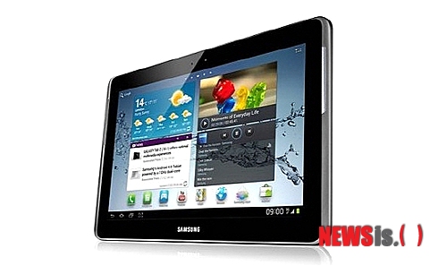 【서울=뉴시스】= 삼성전자가 보급형 스마트폰에 이어 태블릿PC도 저가형 모델을 출시하면서 시장 확대에 나선다. .12일 삼성전자에 따르면 갤럭시탭2(7인치)를 이달 중 미국을 시작으로 전세계 시장에 출시할 예정이며, 가격은 250달러(약 28만5000원)에 판매된다. (사진=삼성전자 제공) photo@newsis.com