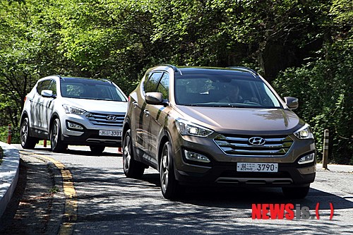 【서울=뉴시스】현대자동차는 26일 부산 해운대 파라다이스 호텔에서 신형 3세대 싼타페 시승회를 개최했다.(사진=현대차그룹 제공) photo@newsis.com