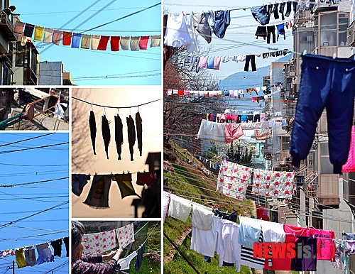 【서울=뉴시스】강진형 기자 = 한국사진기자협회(회장 김정근)는 캐논코리아 컨슈머이미징(주)의 후원 하에 '제112회 이달의 보도사진상'을 선정했다. spot, portrait, nature등 11개 부문에서 전국 신문, 통신사등 소속회원 500여 명이 지난 4월 취재 보도사진 작품 중에서 각 부문별로 인터넷 심사를 거쳐 선정된 수상작은 다음과 같다. ▲spot news '불법사찰 비판도 입막음' 김태형기자(한겨레)▲portrait '당구 여신 차유람' 이승환기자(매일경제)▲sports action 내가 진정한 '파이어볼러' 강영조기자(스포츠서울)▲nature '뛰는 놈 위에 나는놈' 김태규기자(전남매일)▲art&entertainment '멋진 점프 더 우아한 그림자' 최기남기자(광남일보)▲시사스토리 '나는 해고노동자입니다' 박종식기자(한겨레)▲생활스토리 '빨래 만국기' 도르래에 매달린 30년 서민의 애환 박서강기자(한국일보)&nbsp; marrymero@newsis.com