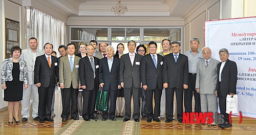 associate_pic3