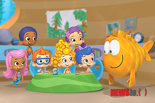 【서울=뉴시스】유상우 기자 = 어린이 엔터테인먼트 채널 니켈로디언이 4~6세 영·유아를 위한 에듀테인먼트 애니메이션 '버블버블 인어 친구들'을 4일부터 월~금요일 오전 7시30분에 방송한다. swryu@newsis.com