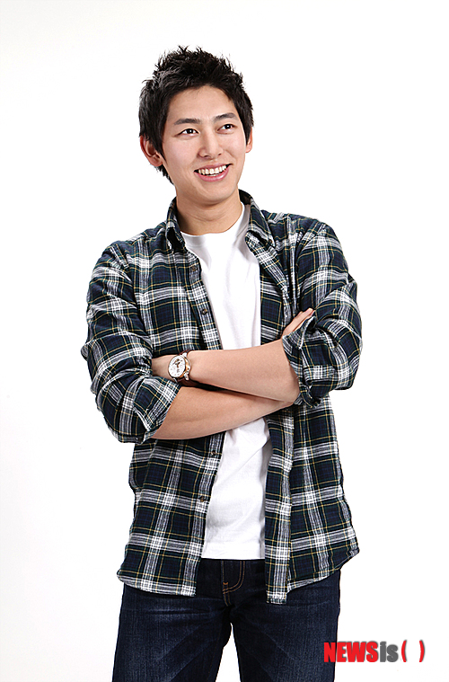 【대전=뉴시스】유순상 기자 = 목원대학교 홍보대사로 활동중인 김준구(미술교육과 4년) 씨가 곽경택 감독의 신작영화 '미운 오리 새끼'에서 주연을 맡았다.(사진=목원대학교 제공) ssyoo@newsis.com