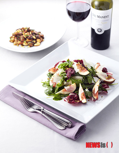 【서울=뉴시스】김정환 기자= 천고마비의 계절을 맞아 서울 시내 호텔들이 다채로운 음식 프로모션으로 호객하고 있다.&nbsp; ace@newsis.com