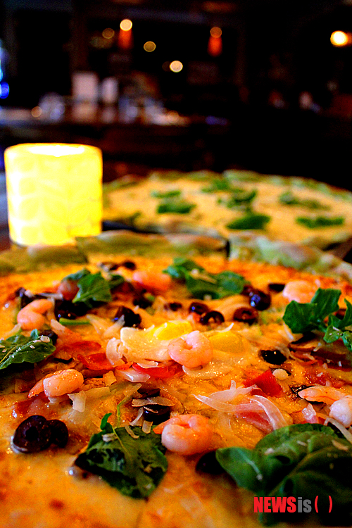 【서울=뉴시스】김정환 기자= 천고마비의 계절을 맞아 서울 시내 호텔들이 다채로운 음식 프로모션으로 호객하고 있다.&nbsp; ace@newsis.com