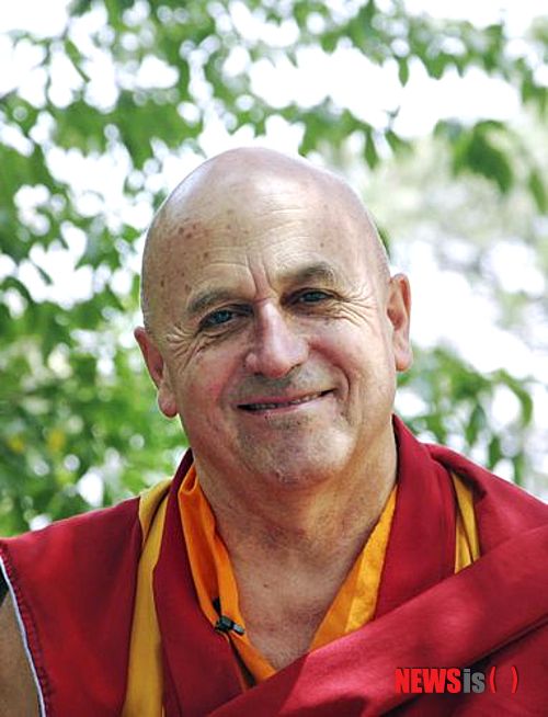 【서울=뉴시스헬스/뉴시스】 마티유 리카르 (Matthieu Ricard). 허은경 기자 hek@newsishealth.com