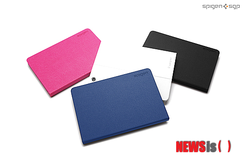 【서울=뉴시스】모바일 액세서리 브랜드 슈피겐SGP는 자동 온∙오프 기능을 갖춘 심플한 디자인의 아이패드 미니용 다이어리 케이스 '하드북'을 출시했다. (사진=슈피겐SGP 제공)&nbsp; photo@newsis.com