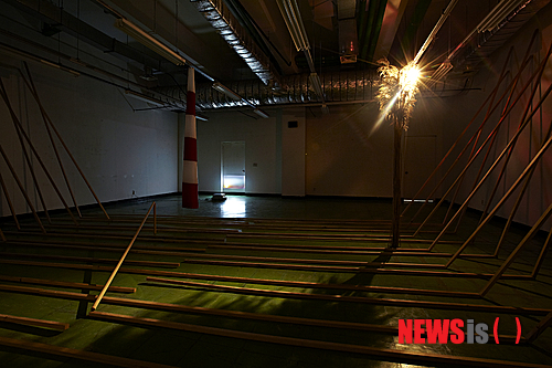 【서울=뉴시스】이예슬 기자 = 한국예술종합학교 미술원 조형예술과 제13회 졸업작품 전시회가 다음달 7~16일 서울 석관동 캠퍼스에서 열린다.&nbsp; ashley85@newss.cm