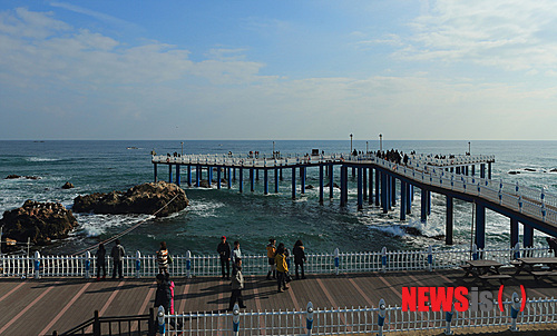 【영덕=뉴시스】전현욱 기자 =경북 영덕군 삼사해상 산책로 전경(사진제공=영덕군청) photo@newsis.com