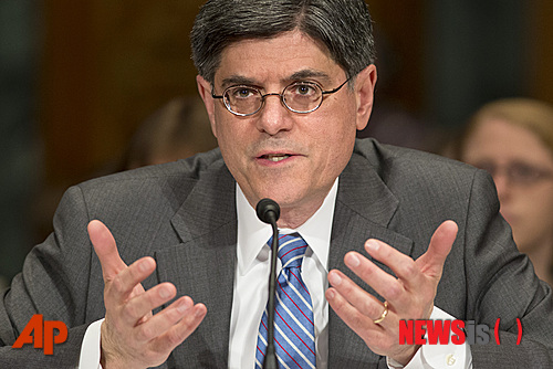 【워싱턴=AP/뉴시스】지난 13일 미국 워싱턴 국회의사당에서 잭 류 재무장관 지명자가 인준 청문회에 참석하고 있다. 미 의회와 백악관이 예산 자동 삭감을 피하기 위한 협상을 벌이고 있는 가운데 예산 전문가인 잭 류 재무장관 지명자에 대한 인준안이 상원을 통과했다.