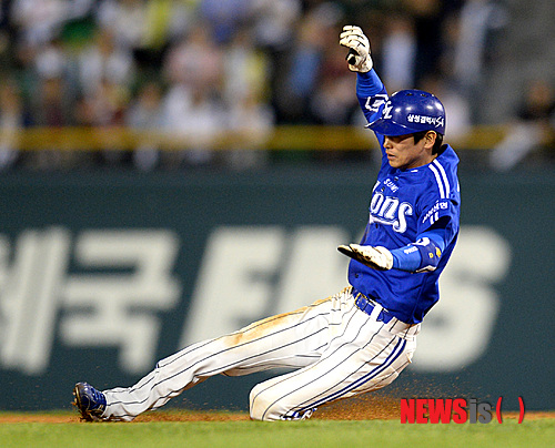 현역 시절 강명구 코치. 