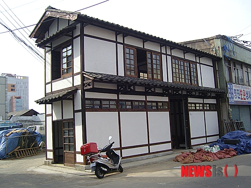 【대구=뉴시스】박광일 기자 = 대구 중구청은 오는 23일 오후 6시 대구 중구 북성로 공구골목에 '북성로 공구박물관'을 개관한다고 21일 밝혔다. 사진은 '북성로 공구박물관'의 모습이다. (사진 = 대구 중구청 제공)&nbsp; photo@newsis.com