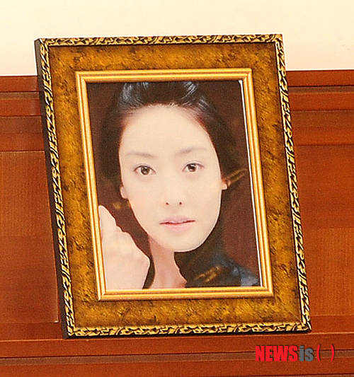 【서울=뉴시스】탤런트 장자연(1980~2009)씨 영정사진.(사진=뉴시스DB)