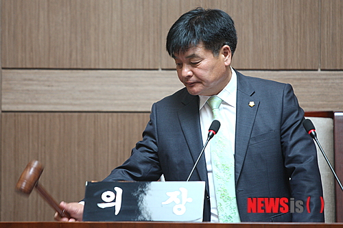 【부안=뉴시스】부안군의회 의장 박천호. 2013.07.08.