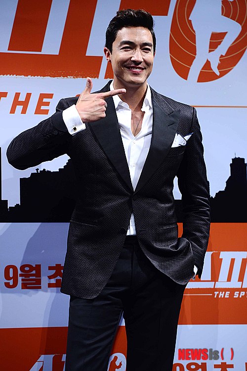 【서울=뉴시스】전신 기자 = 배우 다니엘 헤니가 5일 오전 서울 강남구 CGV 압구정에서 열린 영화 '스파이' 제작보고회에서 포즈를 취하고 있다. 2013.08.05.&nbsp; photo1006@newsis.com