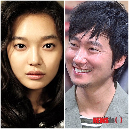 【서울=뉴시스】박영주 기자 = 영화배우 박해일(36)과 신민아(29)가 코미디 멜로 ‘경주’에 캐스팅됐다. 1박2일 동안 경주를 배경으로 펼쳐지는 두 남녀의 엉뚱하고 재기발랄한 여행기를 담는 코미디 멜로다. 죽은 친구와의 추억을 더듬어 경주를 찾은 최현(박해일)이 우연히 만난 찻집 주인(신민아)에게 이상한 사람으로 오해를 받으며 연이어 벌어지는 사건을 그린다. 박해일이 친한 형의 장례식 때문에 오랜만에 한국을 찾은 중국 베이징대 교수 ‘최현’을 맡았고, 신민아가 베일에 싸인 찻집의 아름다운 여주인으로 출연한다. ‘망종’ ‘중경’ ‘두만강’으로 칸 영화제, 베를린 영화제, 파리 영화제, 시애틀 영화제 등을 석권한 중국동포 장률(61) 감독이 연출한다. 이달 말 크랭크인, 2014년 상반기 개봉 예정이다. gogogirl@newsis.com