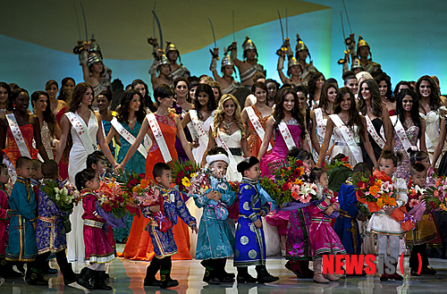 【서울=뉴시스】신동립의 ‘잡기노트’ <372>&nbsp; 2016년 제66회 미스월드 선발대회가 우리나라에서 열린다.&nbsp; 문화부장 reap@newsis.com