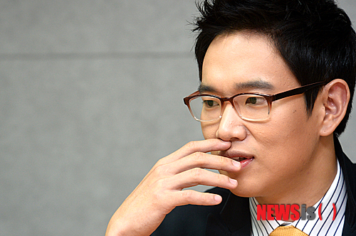 【서울=뉴시스】박주성 기자 = JTBC 장성규 아나운서가 지난 13일 서울 중구 충무로 뉴시스 본사에서 인터뷰를 하고 있다. 2013.09.22.&nbsp;&nbsp;&nbsp; park7691@newsis.com