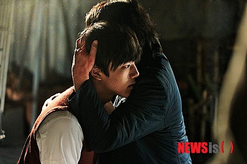 【서울=뉴시스】범죄 액션 ‘화이:괴물을 삼킨 아이’(감독 장준환)