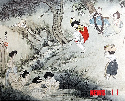 【서울=뉴시스】신윤복 '단오풍정'(35.6×28.2㎝, 지본채색)