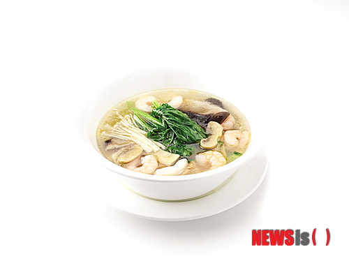 【서울=뉴시스】초이삼 새우탕면