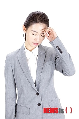 【서울=뉴시스】유희연 기자 = 어지럼증. 2013.10.16. (사진=풀과나무한의원 제공) lovely_jh@newsis.com