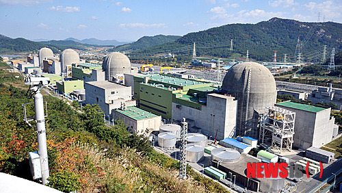 【영광=뉴시스】= 사진은 전남 영광군 홍농읍 한빛원전 모습. 왼쪽부터 6호기, 5호기, 4호기, 3호기. 2017.11.14 (사진=뉴시스DB)