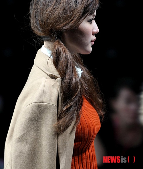 【서울=뉴시스】오제일 기자 = 사고로 인한 흉터 때문에 평생 신경을 쓰며 사는 경우가 많다. 초등학생 때 친구들과 장난을 치다가 생긴 연필자국, 넘어져서 깨진 자국, 손톱으로 할퀸 자국, 무심코 짠 여드름 자국 등 작은 피부 상처들이 흉터로 남기 쉽다.&nbsp; kafka@newsis.com