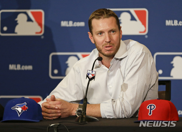 【레이크 부에나 비스타=AP/뉴시스】 은퇴 기자회견 당시 로이 할러데이