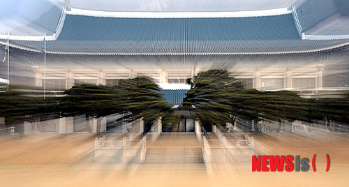 【서울=뉴시스】홍찬선 기자 = 청와대 본관. mania@newsis.com