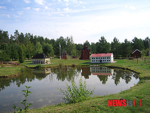 【쇠드라 비(스웨덴)=뉴시스】테마파크 ‘닐스 홀게르손 월드’