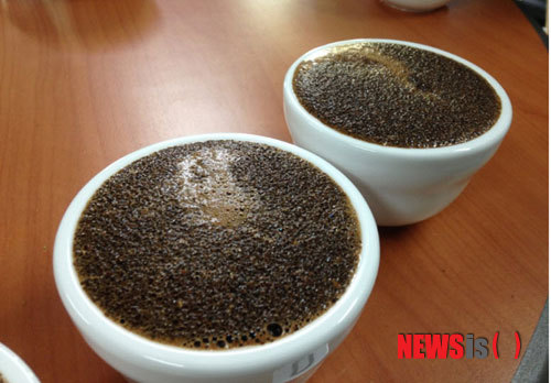 【서울=뉴시스】민기홍 기자 = 커피. 2014.02.25. (미디어공작소 제공)