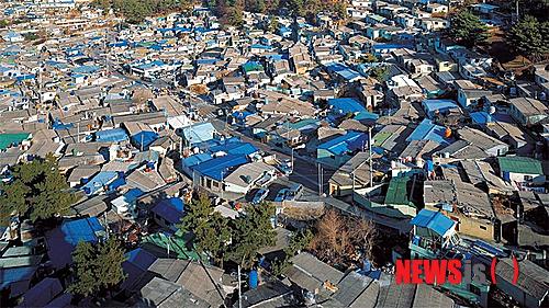 【부산=뉴시스】허상천 기자 = 부산시는 숨겨져 있는 마을의 역사와 문화자원을 발굴해 동구 안창마을 등을 제2, 제3의 감천문화마을로 만들어 나갈 계획이라고 밝혔다. 2014.03.21. (사진 = 부산시 제공) photo@newsis.com